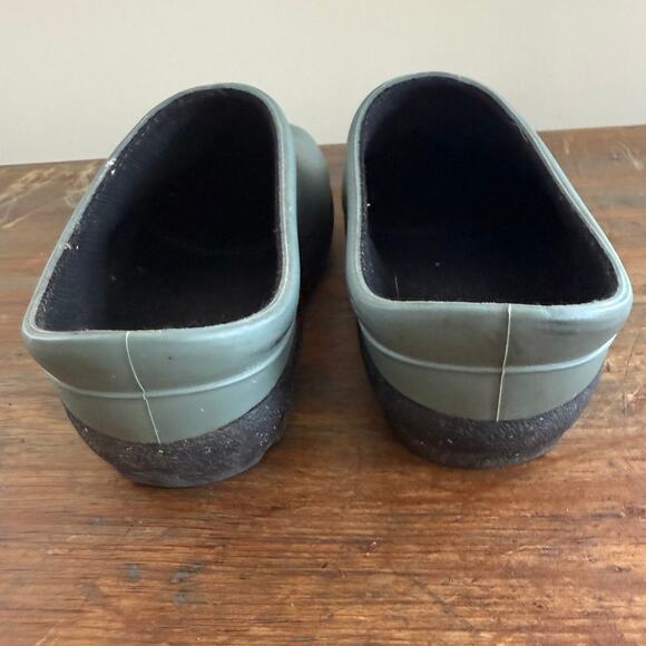 Sloggers Premium Garden Shoes/Clogs SZ 8 Green Made in USA - Picture 5 of 7